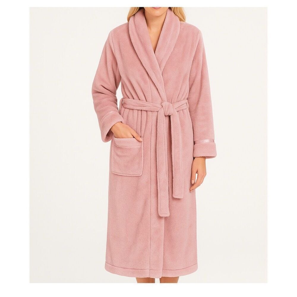 NWT Carole Hockman size  M double sided  robe in rose color.